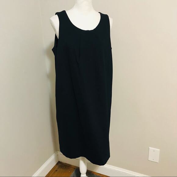 Lands End Ponte Shift Dress - Picture 2 of 7
